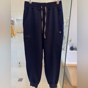 Uman Relaxed Jogger Scrub Pants